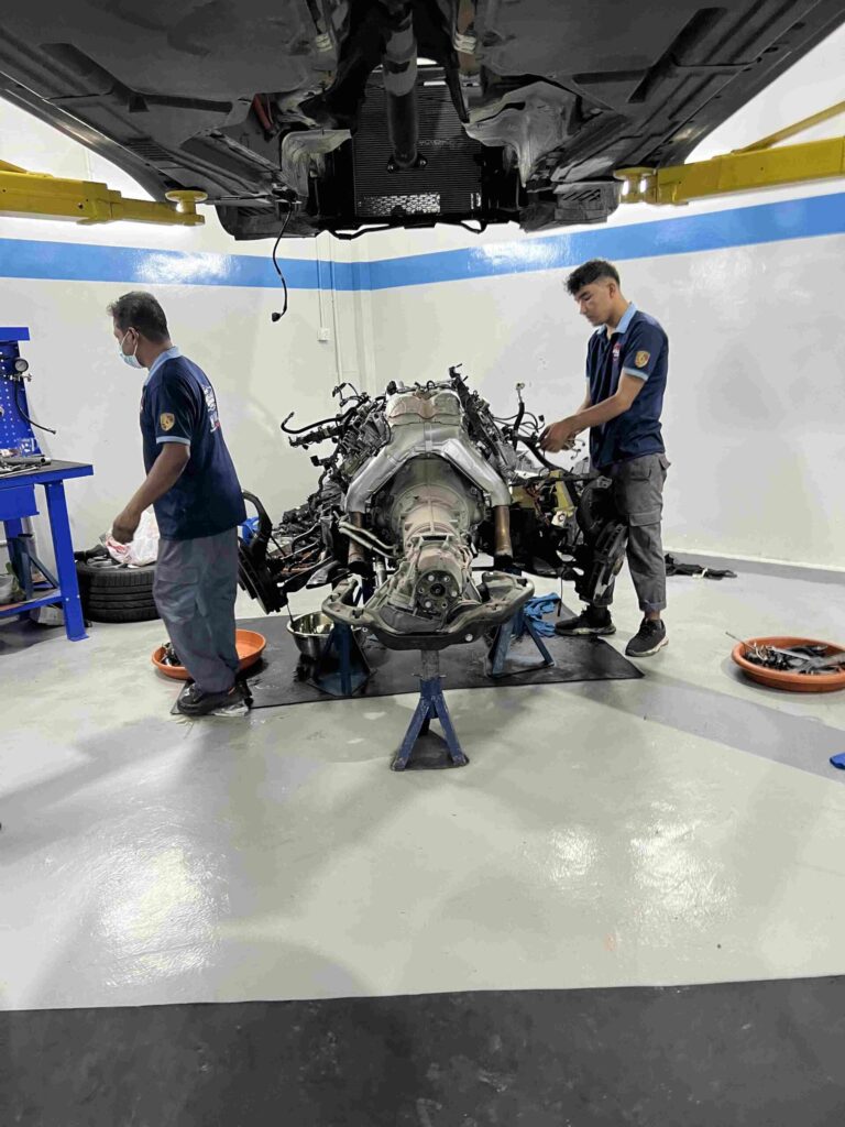 Engine Valve Seals Replacement